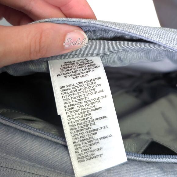 The North Face Field Bag Adjustable Crossbody 7L RARE Large Original Style NWT - Picture 12 of 13